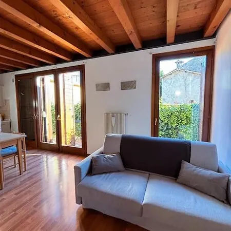 Borgo Del Colle Apartment